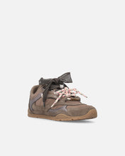 Carica l'immagine nel visualizzatore di Gallery, Pinko sneakers con lacci doppi e applicazioni