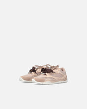 Carica l'immagine nel visualizzatore di Gallery, Pinko sneakers con lacci doppi e applicazioni