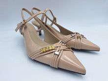 Carica l'immagine nel visualizzatore di Gallery, Pinko slingback con cinturini e applicazioni gioiello effetto vernice