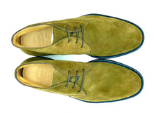 Carica l'immagine nel visualizzatore di Gallery, Barrett Parma 1917 Polacchino in suede colore peridot