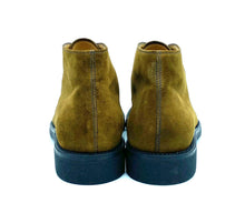 Carica l'immagine nel visualizzatore di Gallery, Barrett Parma 1917 Polacchino in suede colore peridot