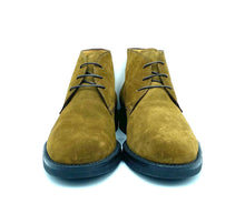 Carica l'immagine nel visualizzatore di Gallery, Barrett Parma 1917 Polacchino in suede colore peridot