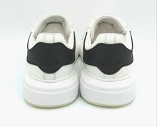 Carica l'immagine nel visualizzatore di Gallery, John Richmond sneakers in pelle