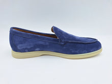 Carica l&#39;immagine nel visualizzatore di Gallery, Berwick 1707 Mocassino in suede fondo gomma
