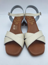 Carica l'immagine nel visualizzatore di Gallery, Oh! My Sandals
