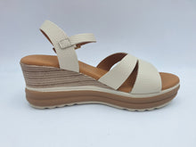 Carica l'immagine nel visualizzatore di Gallery, Oh! My Sandals
