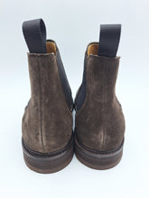 Carica l&#39;immagine nel visualizzatore di Gallery, Berwick 1707 chelsea boot uomo in camoscio
