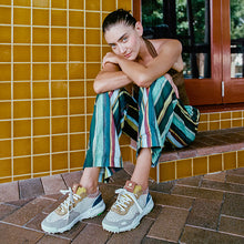 Carica l'immagine nel visualizzatore di Gallery, Satorisan Chacrona laser premium sneakers donna
