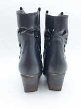 Carica l'immagine nel visualizzatore di Gallery, Mazzitti
