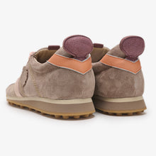 Carica l'immagine nel visualizzatore di Gallery, Satorisan Stardust Suede sneakers donna
