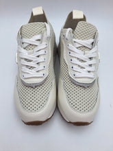 Carica l&#39;immagine nel visualizzatore di Gallery, Guardiani sneakers donna
