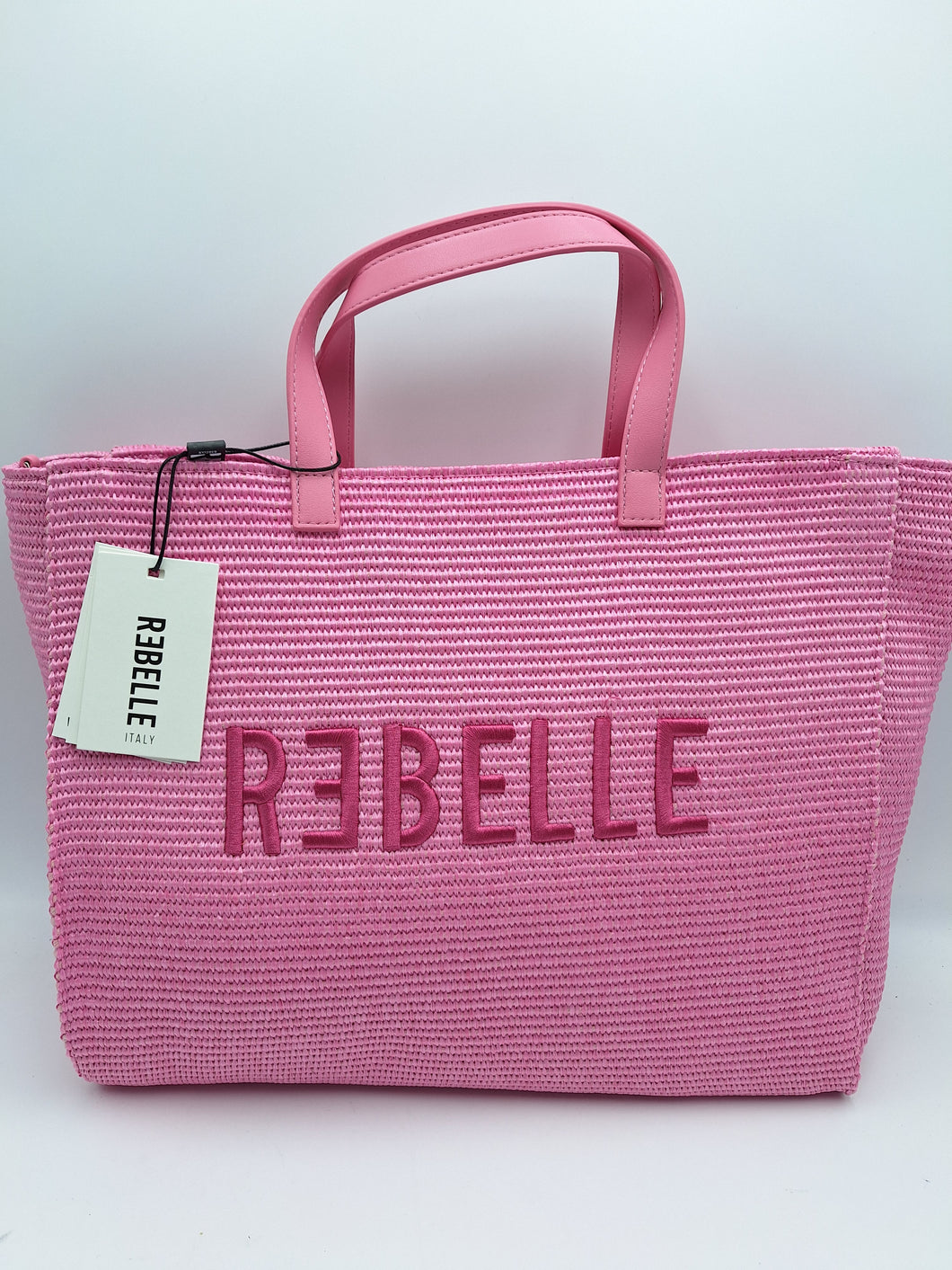 Rebelle rose