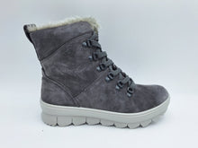 Carica l&#39;immagine nel visualizzatore di Gallery, Legero scarponcino donna
