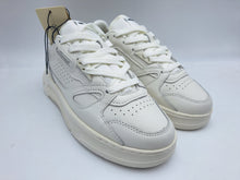 Carica l'immagine nel visualizzatore di Gallery, 03 Ellesse
