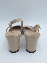 Carica l'immagine nel visualizzatore di Gallery, Elata
