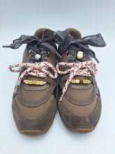 Carica l'immagine nel visualizzatore di Gallery, Pinko sneakers con lacci doppi e applicazioni
