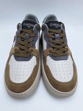 Carica l&#39;immagine nel visualizzatore di Gallery, Guardiani
