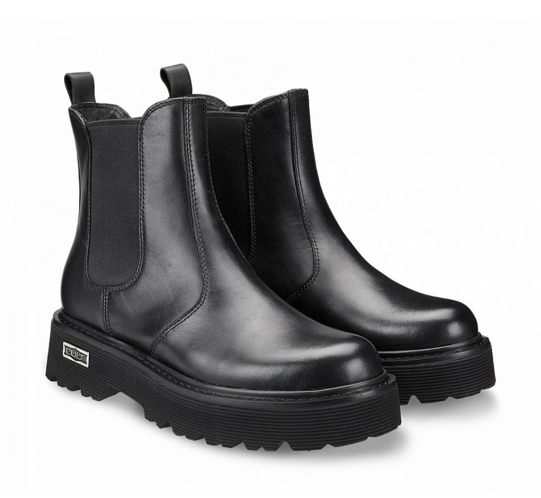 Cult Chelsea Boots