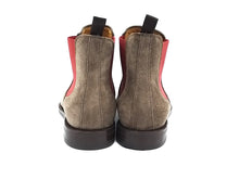 Carica l&#39;immagine nel visualizzatore di Gallery, Berwick 1707 Chelsea Boot in camoscio Repello
