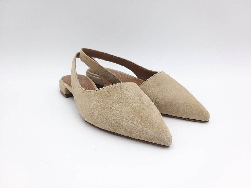 Julie Dee slingback