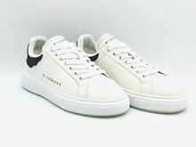 Carica l&#39;immagine nel visualizzatore di Gallery, John Richmond sneakers in pelle
