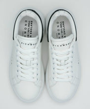 Carica l&#39;immagine nel visualizzatore di Gallery, John Richmond sneakers in pelle
